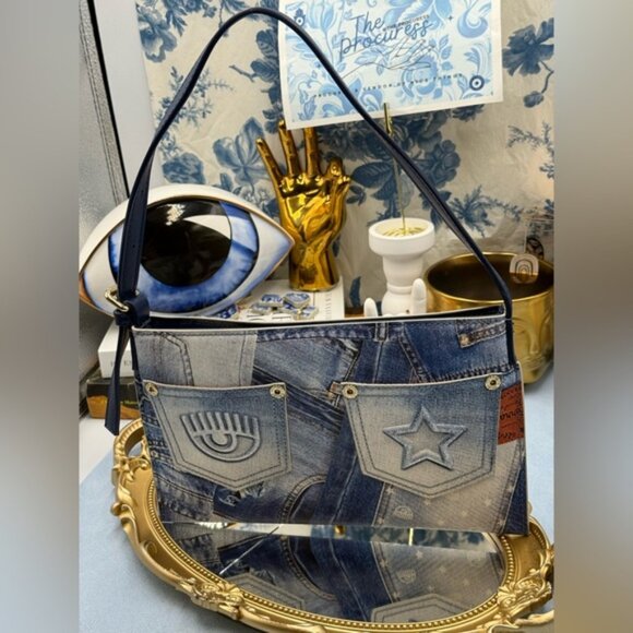 🆕 CHIARA FERRAGNI 🧿 NWOT All Over Denim Print Thin Shoulder Bag - Picture 3 of 14